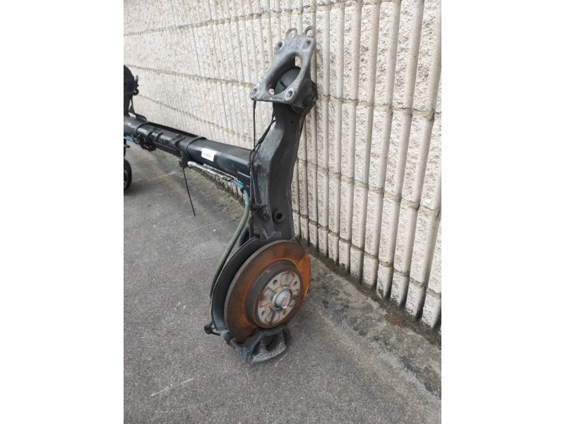 Recambio de puente trasero para peugeot 5008 premium referencia OEM IAM   