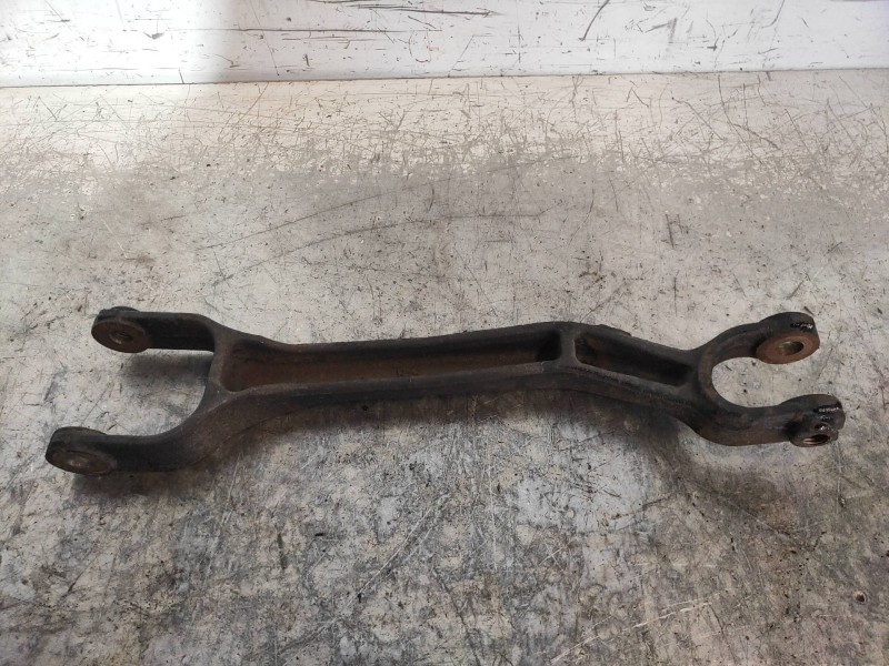 Recambio de tirante trasero derecho para volvo xc90 d5 kinetic (5 asientos) (136kw) referencia OEM IAM 8630783  