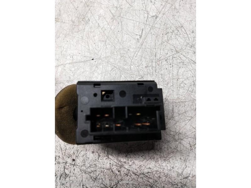 Recambio de mando limpia para peugeot 206 berlina xr referencia OEM IAM 96049597ZL  