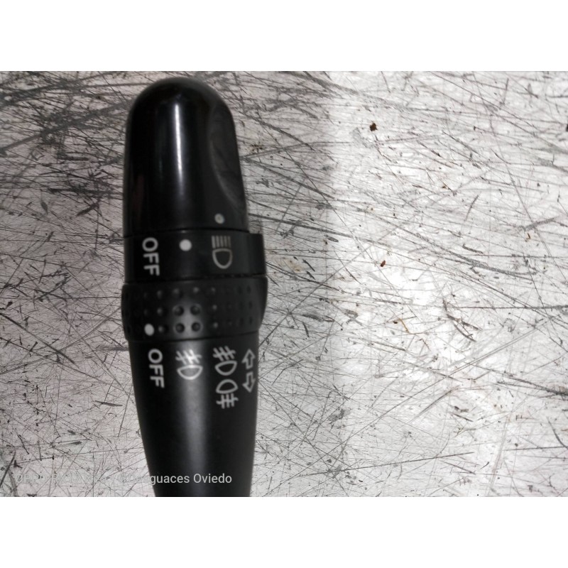 Recambio de mando luces para toyota corolla (e12) 1.4 d-4d luna compact referencia OEM IAM 173712  