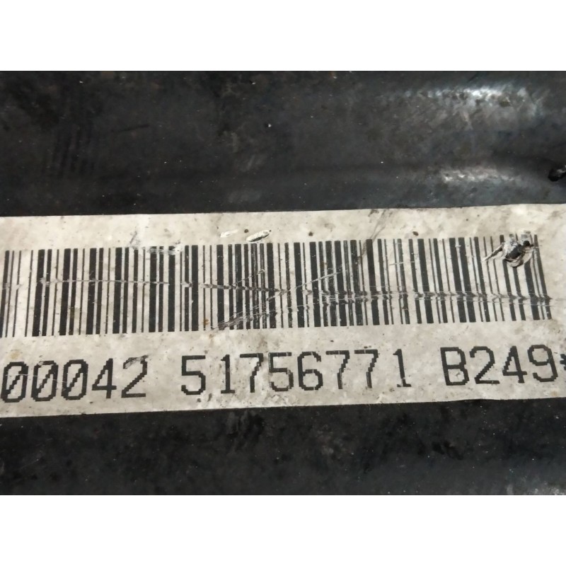 Recambio de brazo suspension superior trasero derecho para fiat croma (194) 1.9 8v jtd cat (939a1000 / 192a8000) referencia OEM 