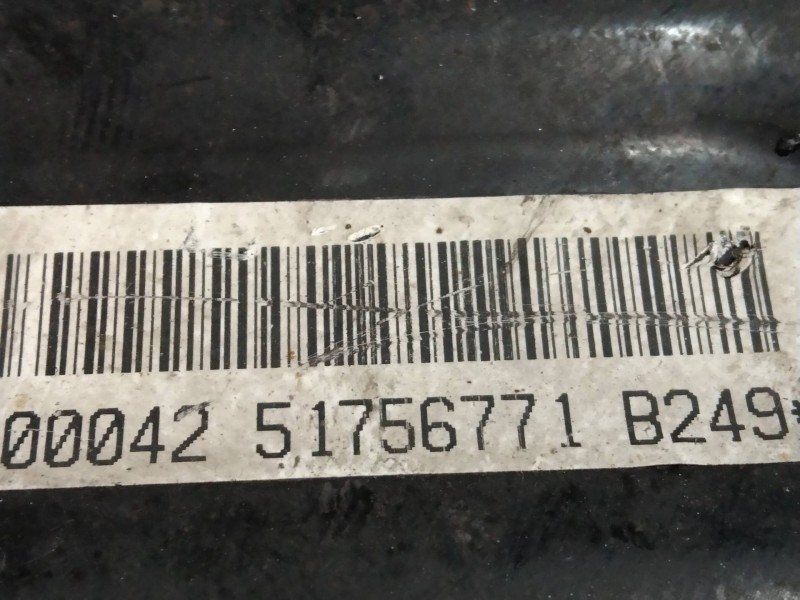 Recambio de brazo suspension superior trasero derecho para fiat croma (194) 1.9 8v jtd cat (939a1000 / 192a8000) referencia OEM 