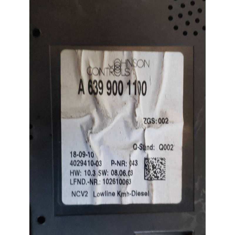 Recambio de cuadro instrumentos para mercedes vito kasten (639) 113 cdi extralang (639.605) referencia OEM IAM A6399001100 40294
