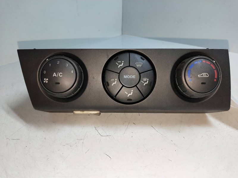 Recambio de mando calefaccion / aire acondicionado para ssangyong kyron 2.0 referencia OEM IAM 051203052  
