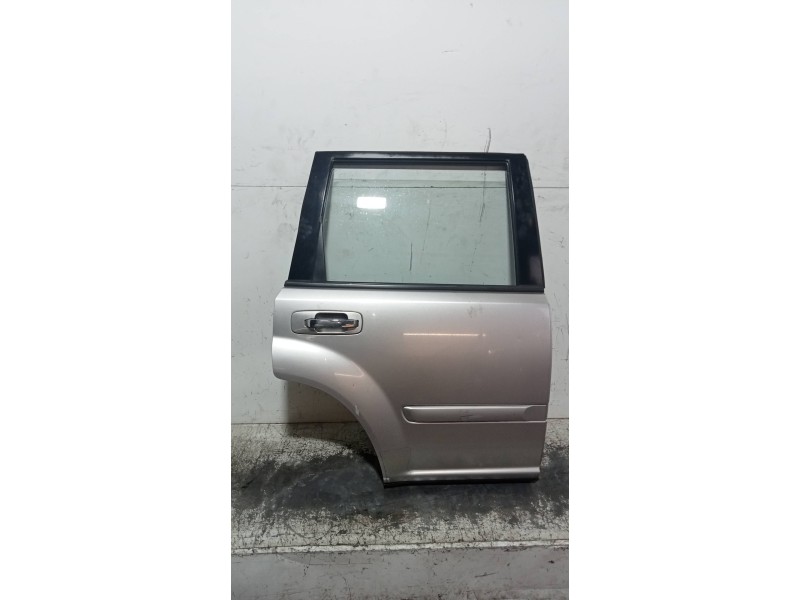 Recambio de puerta trasera derecha para nissan x-trail (t30) comfort referencia OEM IAM   5P