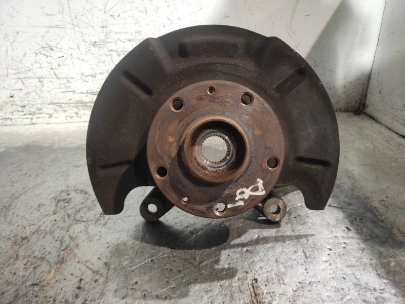 Recambio de mangueta delantera derecha para suzuki sx4 rw (ey) gl referencia OEM IAM   