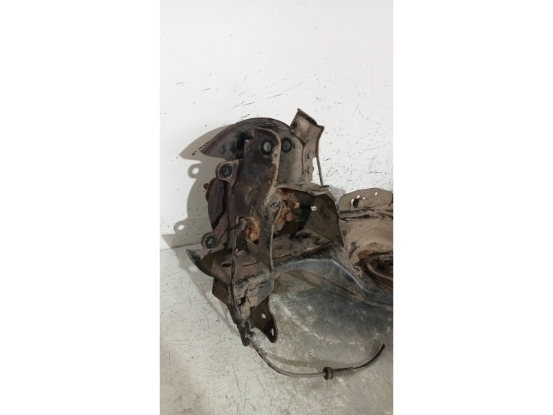 Recambio de mangueta trasera izquierda para nissan x-trail (t31) le referencia OEM IAM   