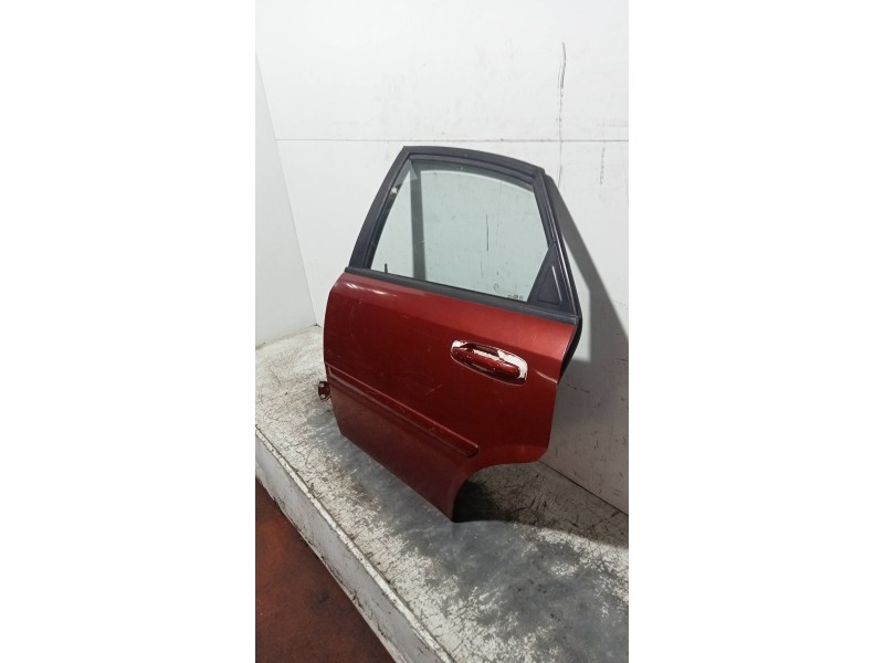 Recambio de puerta trasera izquierda para chevrolet nubira berlina 2.0 diesel cat referencia OEM IAM   4P