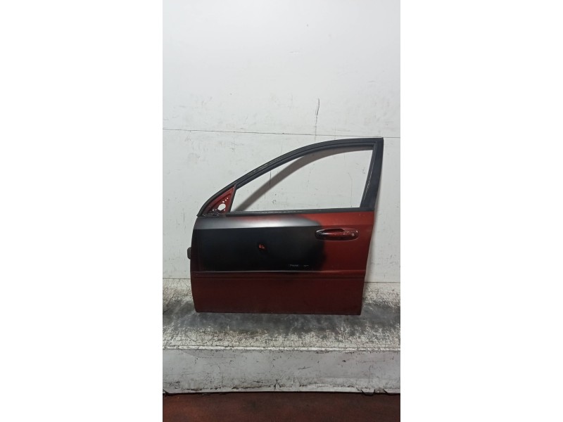 Recambio de puerta delantera izquierda para chevrolet nubira berlina 2.0 diesel cat referencia OEM IAM   4P