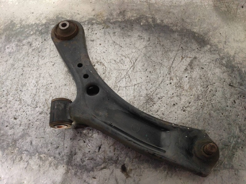 Recambio de brazo suspension inferior delantero izquierdo para suzuki sx4 rw (ey) gl referencia OEM IAM   
