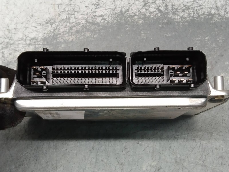 Recambio de centralita motor uce para audi a4 berlina (b5) 1.9 tdi quattro referencia OEM IAM 0281010201 038906012BM 