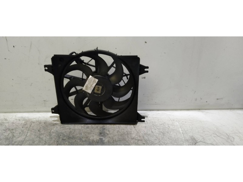 Recambio de electroventilador para hyundai accent (lc) 1.3 cat referencia OEM IAM 4548548 4569632 