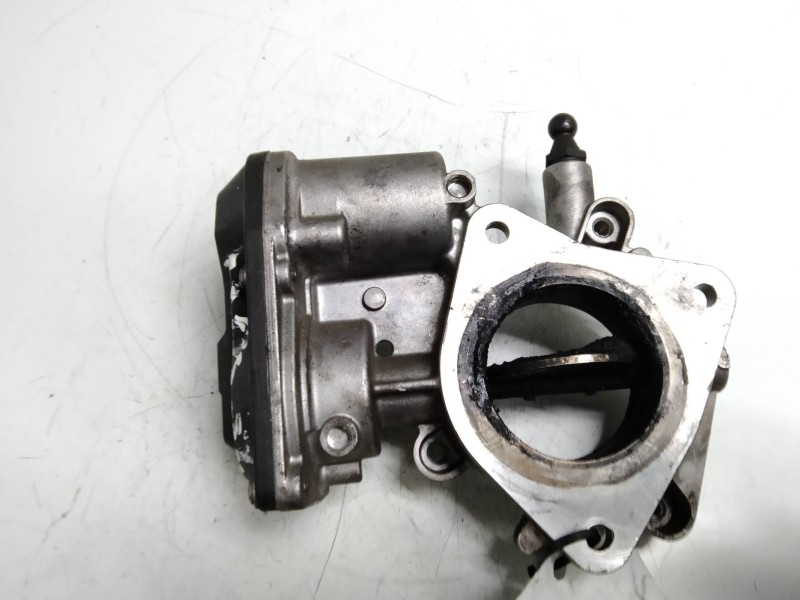 Recambio de caja mariposa para opel insignia berlina 2.0 cdti cat referencia OEM IAM 55564164  