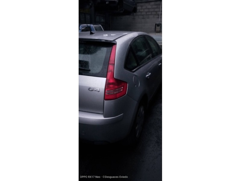 citroen c4 berlina del año 2010