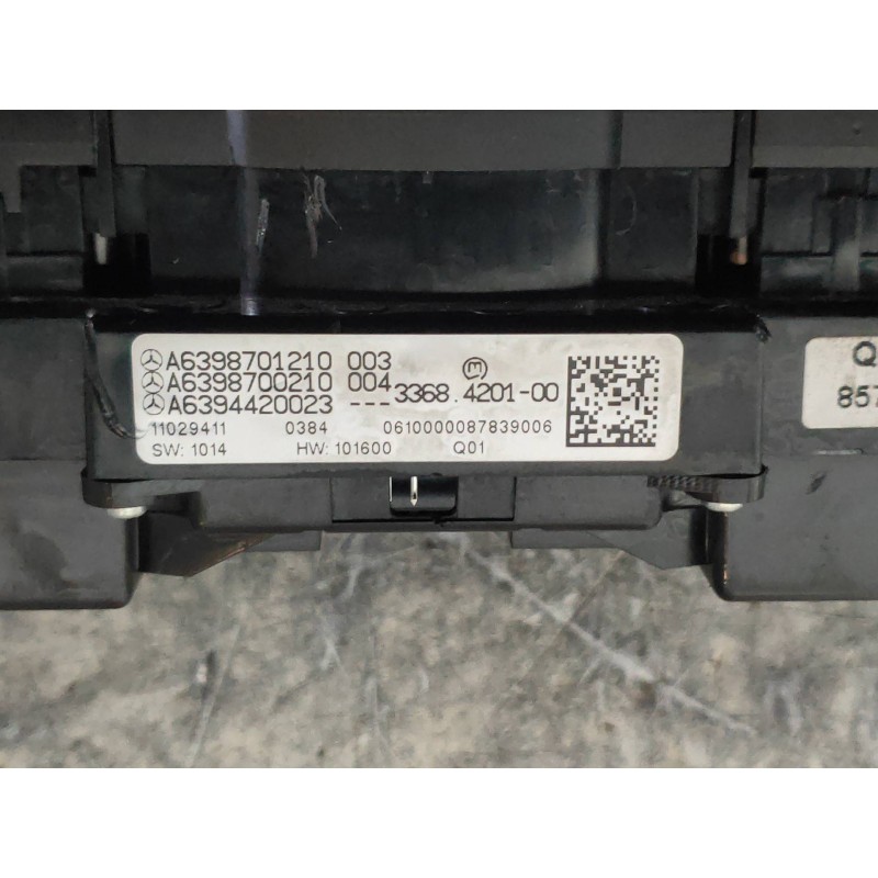 Recambio de mando multifuncion para mercedes vito kasten (639) 113 cdi extralang (639.605) referencia OEM IAM A6398701210 A63987
