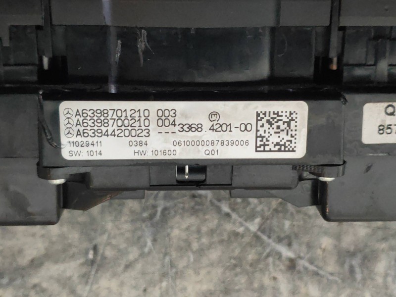 Recambio de mando multifuncion para mercedes vito kasten (639) 113 cdi extralang (639.605) referencia OEM IAM A6398701210 A63987