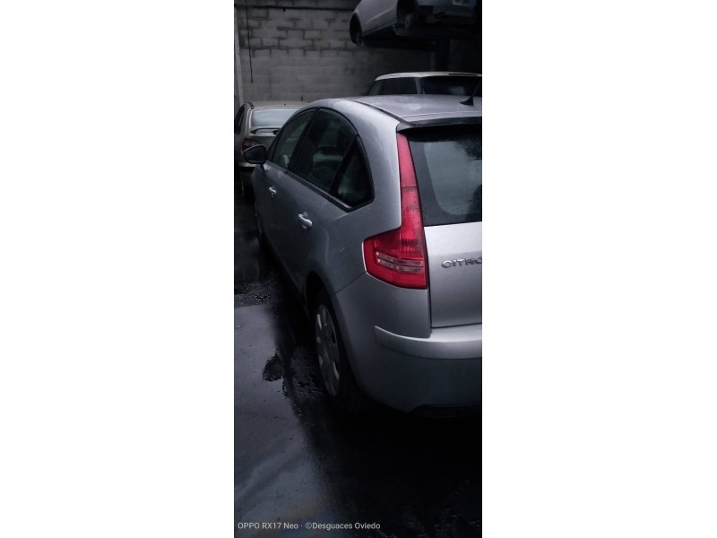 citroen c4 berlina del año 2010