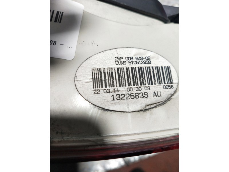 Recambio de piloto trasero derecho para opel insignia berlina 2.0 cdti cat referencia OEM IAM 13226839  