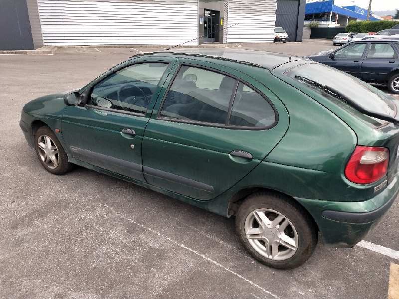 renault megane i fase 2 berlina (ba0) del año 1999