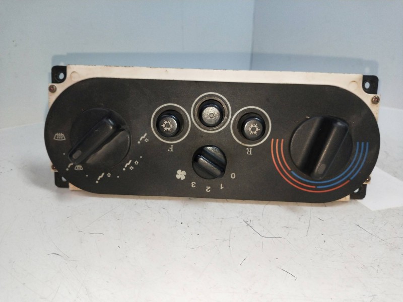 Recambio de mando calefaccion / aire acondicionado para tata safari 2.0 td referencia OEM IAM   