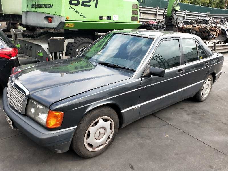 mercedes clase c (w201) berlina del año 1996
