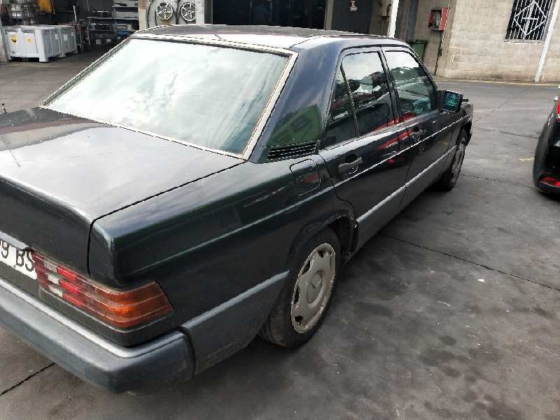 mercedes clase c (w201) berlina del año 1996