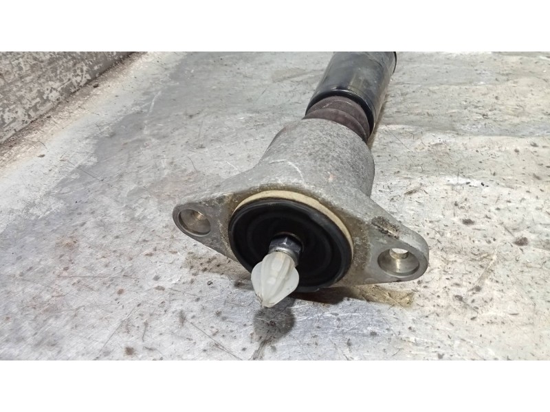 Recambio de amortiguador trasero derecho para audi a6 berlina (4b2) 2.5 tdi referencia OEM IAM   