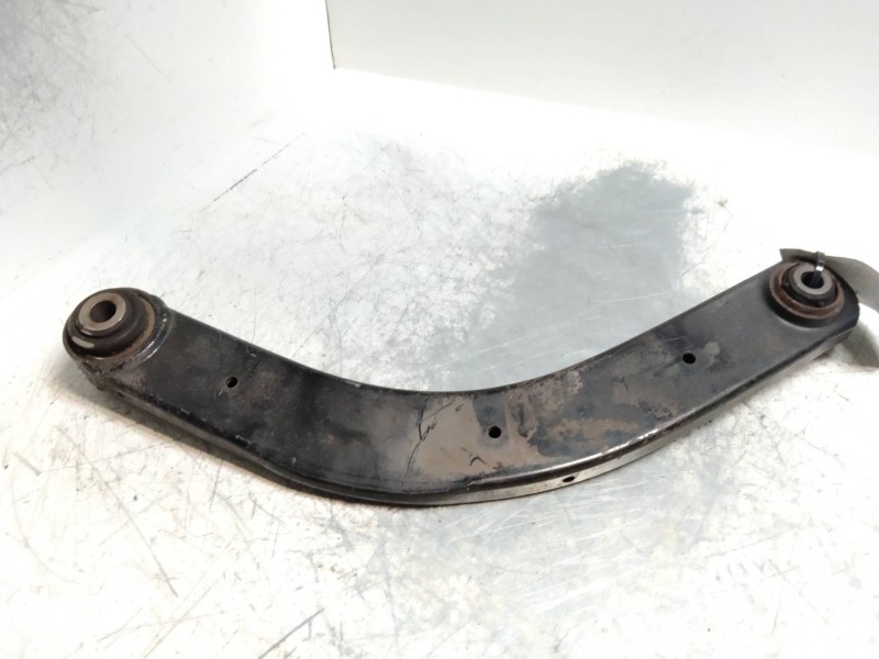 Recambio de tirante trasero izquierdo para fiat croma (194) 1.9 8v jtd cat (939a1000 / 192a8000) referencia OEM IAM   