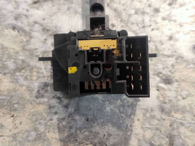 Recambio de mando limpia para nissan vanette cargo referencia OEM IAM 36932D  