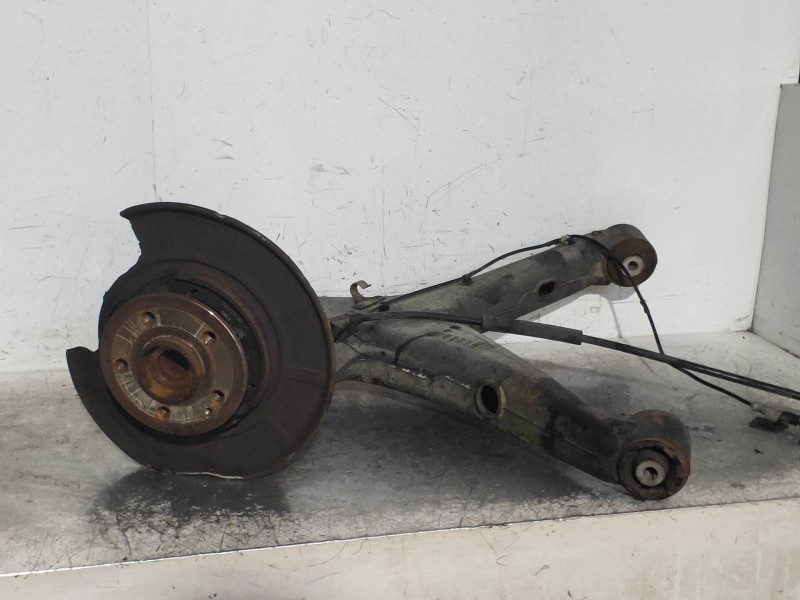 Recambio de mangueta trasera derecha para mercedes vito kasten (639) 113 cdi extralang (639.605) referencia OEM IAM   