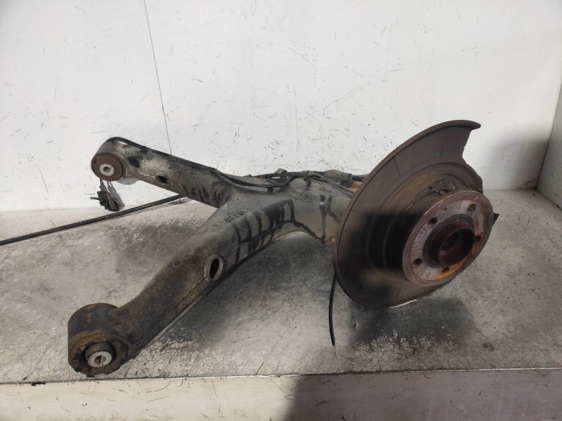 Recambio de mangueta trasera izquierda para mercedes vito kasten (639) 113 cdi extralang (639.605) referencia OEM IAM   