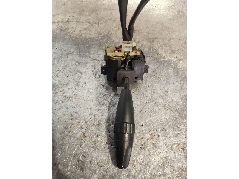 Recambio de mando luces para ssangyong musso 2.9 tdi lux referencia OEM IAM   