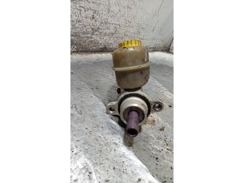 Recambio de bomba freno para jeep cherokee (j) 2.5 td referencia OEM IAM    Recambio de bomba freno para jeep cherokee (j) 2.5 td referencia OEM IAM