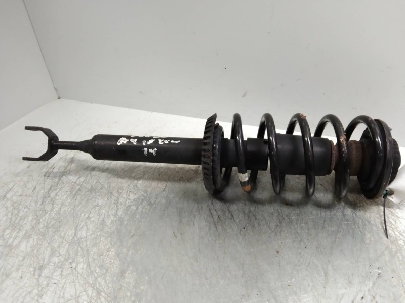 Recambio de amortiguador delantero derecho para audi a4 berlina (b5) 1.8 t referencia OEM IAM 8D0413031L  