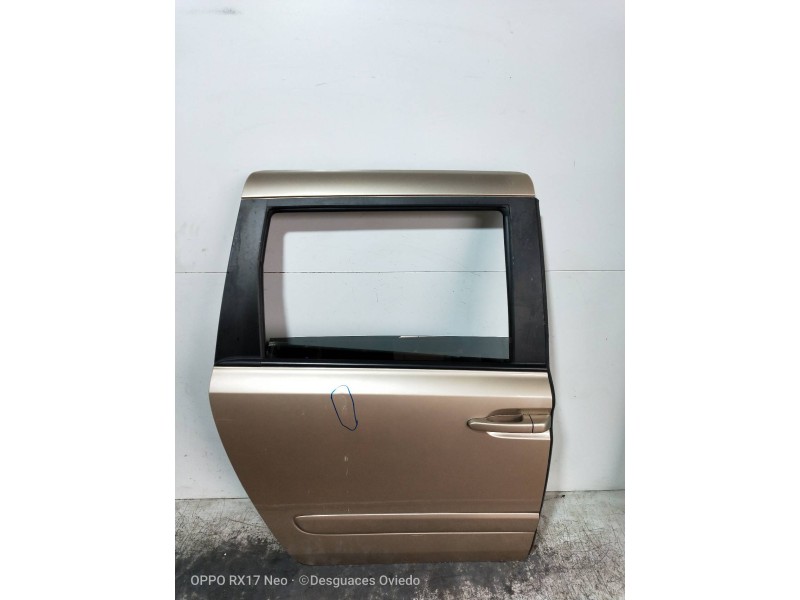 Recambio de puerta lateral corredera derecha para kia carnival ii 2.9 crdi lx referencia OEM IAM   5P