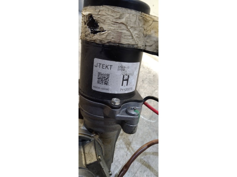 Recambio de columna direccion para toyota yaris (ksp9/scp9/nlp9) básico referencia OEM IAM 452000D090 896500D110 1129001331