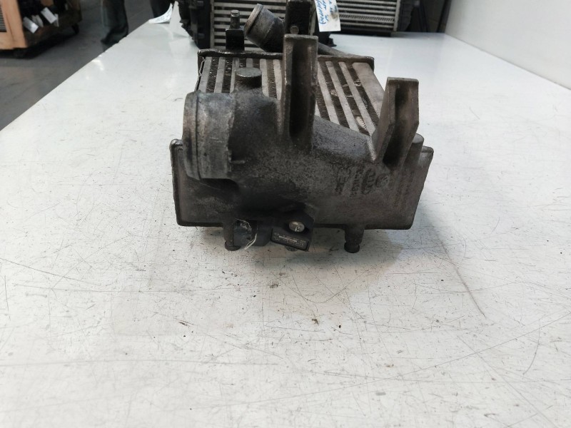 Recambio de intercooler para audi a4 berlina (8e) 2.5 v6 24v tdi referencia OEM IAM 8EO145805O  