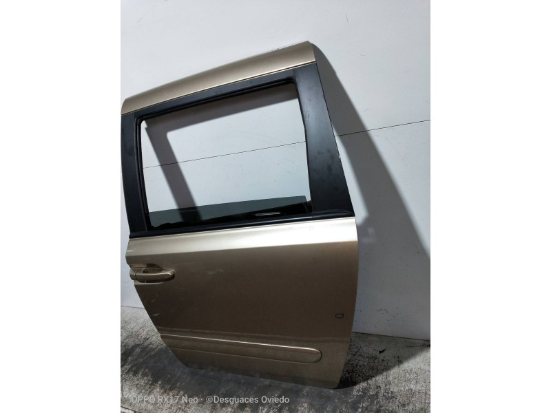 Recambio de puerta lateral corredera izquierda para kia carnival ii 2.9 crdi lx referencia OEM IAM   5P
