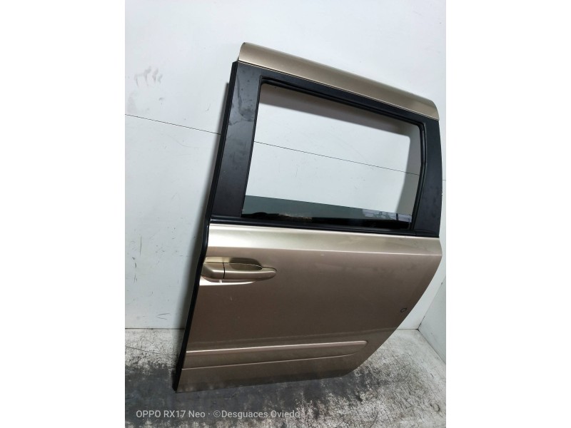 Recambio de puerta lateral corredera izquierda para kia carnival ii 2.9 crdi lx referencia OEM IAM   5P