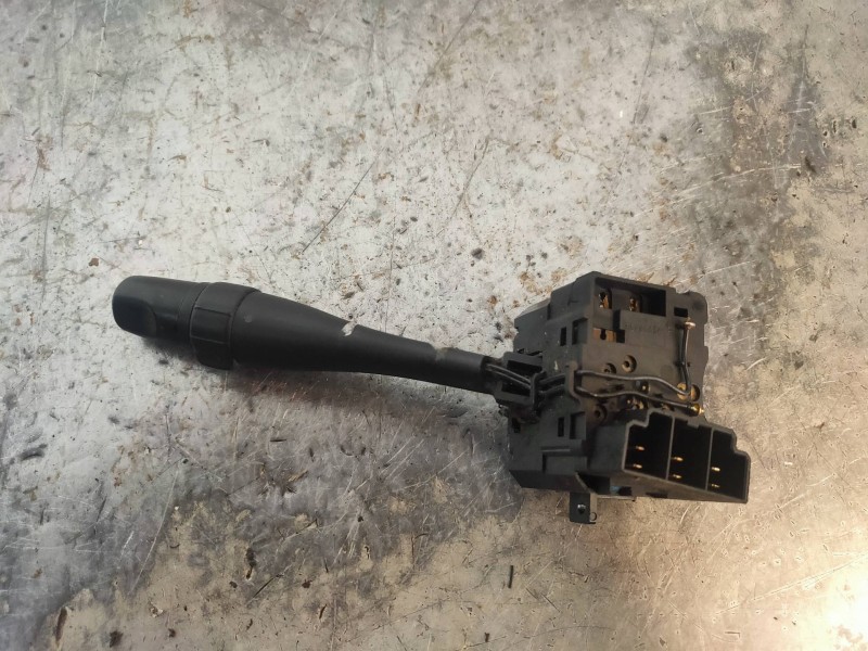 Recambio de mando luces para nissan vanette cargo referencia OEM IAM 36828B  