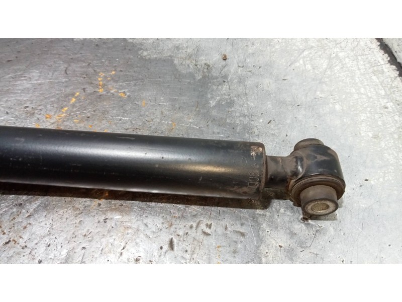 Recambio de amortiguador trasero derecho para mercedes clase gla (w156) gla 200 cdi (156.908) referencia OEM IAM A1563200931  