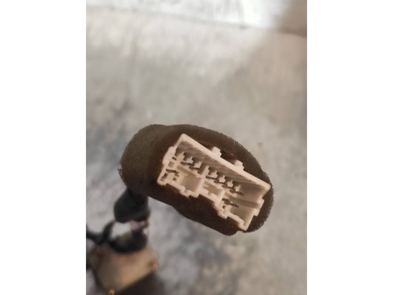 Recambio de mando limpia para ssangyong musso 2.9 tdi lux referencia OEM IAM   