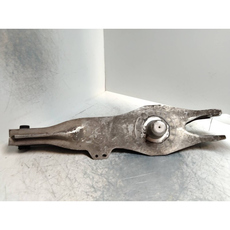 Recambio de tirante trasero izquierdo para fiat croma (194) 1.9 8v jtd cat (939a1000 / 192a8000) referencia OEM IAM   