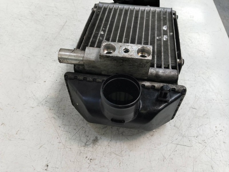 Recambio de intercooler para audi a6 berlina (4b2) 2.7 v6 30v biturbo referencia OEM IAM 078145805L 100311235 