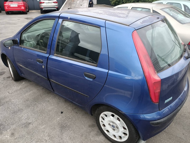 fiat punto berlina (188) del año 2000