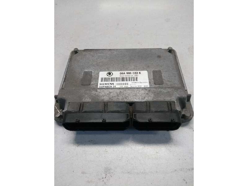 Recambio de centralita motor uce para skoda octavia berlina (1u2) 1.6 referencia OEM IAM 5WP4003904 06A906033K SIMOS33A