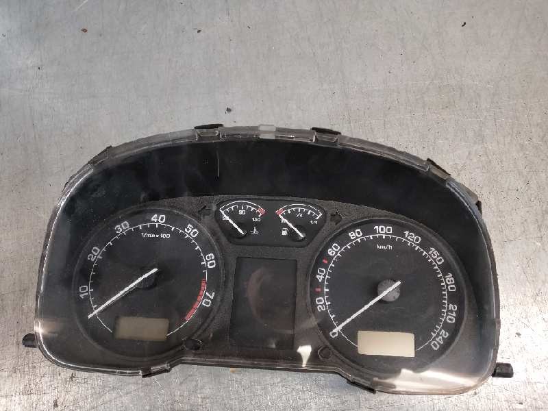 Recambio de cuadro instrumentos para skoda octavia berlina (1u2) 1.6 referencia OEM IAM 1U0920811B 110080146007 