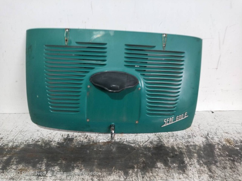 Recambio de tapa maletero para seat 600 0.8 referencia OEM IAM   