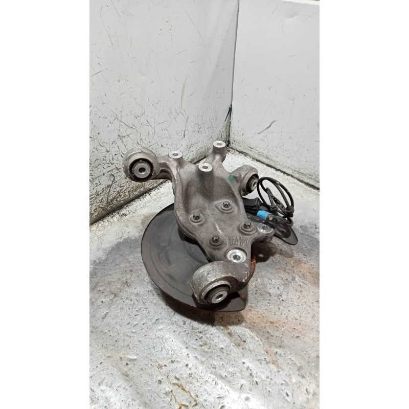 Recambio de mangueta trasera derecha para mercedes clase gla (w156) gla 200 cdi (156.908) referencia OEM IAM 2460406  