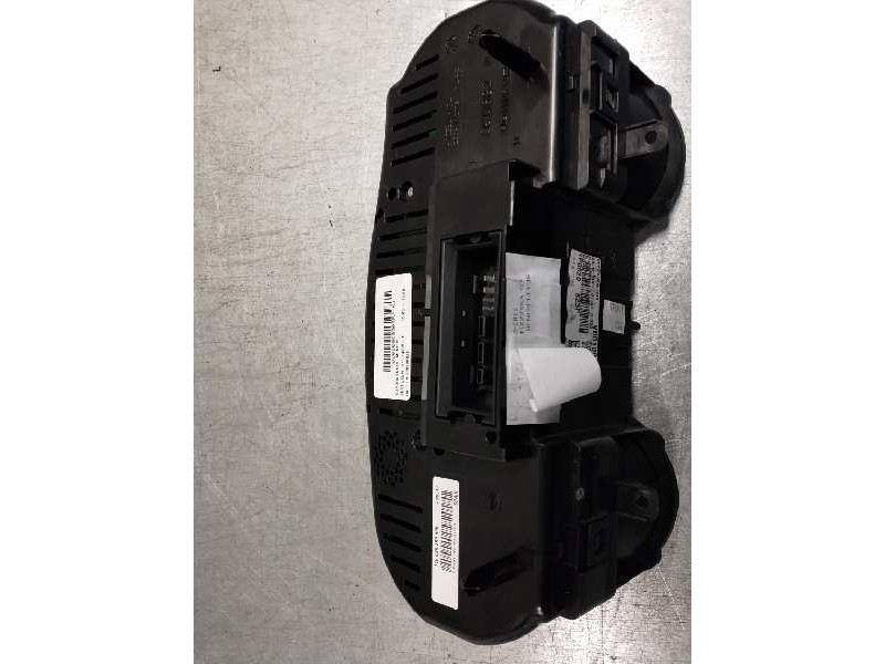 Recambio de cuadro instrumentos para seat leon (1p1) sport-up referencia OEM IAM 110080280026 1P0920823F 